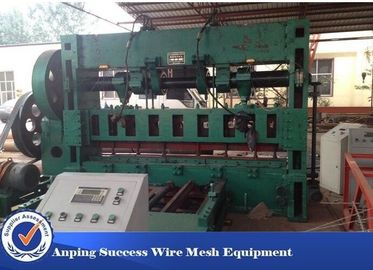 Aluminium Green Sheet Metal Perforating Machine Silinder Hidrolik Lebar 2000mm